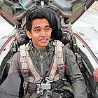 Muhammad (from Malaysia) is 21 years old and won a flight in the MiG-29 in a promotion sponsored by Intel and coordinated by IA's sales partner in Australia.