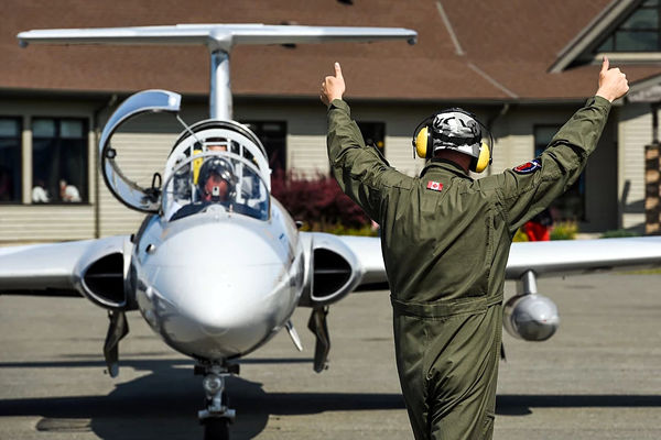 You can fly the L-29 Delfin in Canada